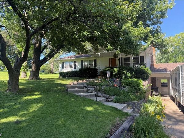 701 S 17th Street, Bethany, MO 64424