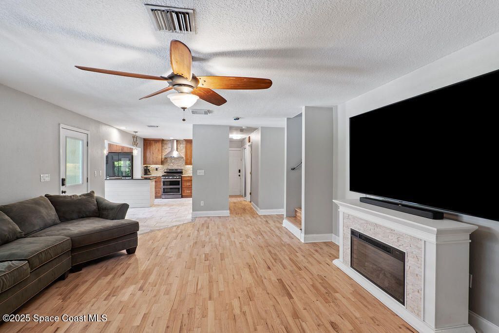4357 Ligustrum Drive, Melbourne, FL 32934 Photo