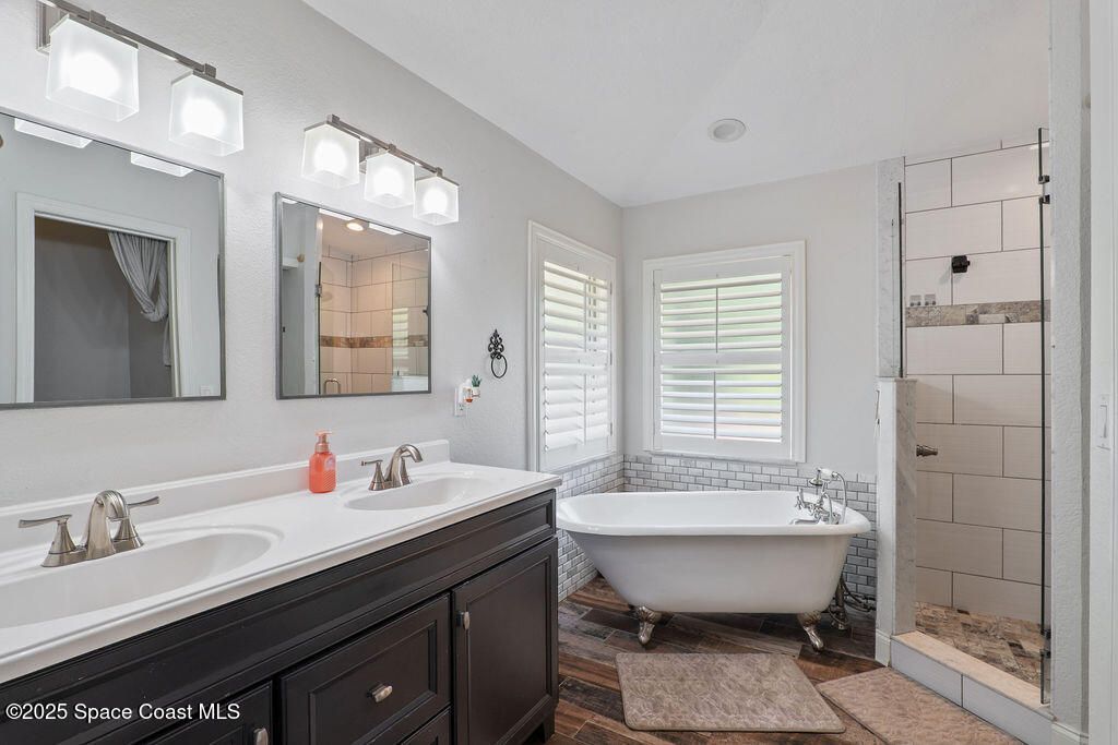 4357 Ligustrum Drive, Melbourne, FL 32934 Photo