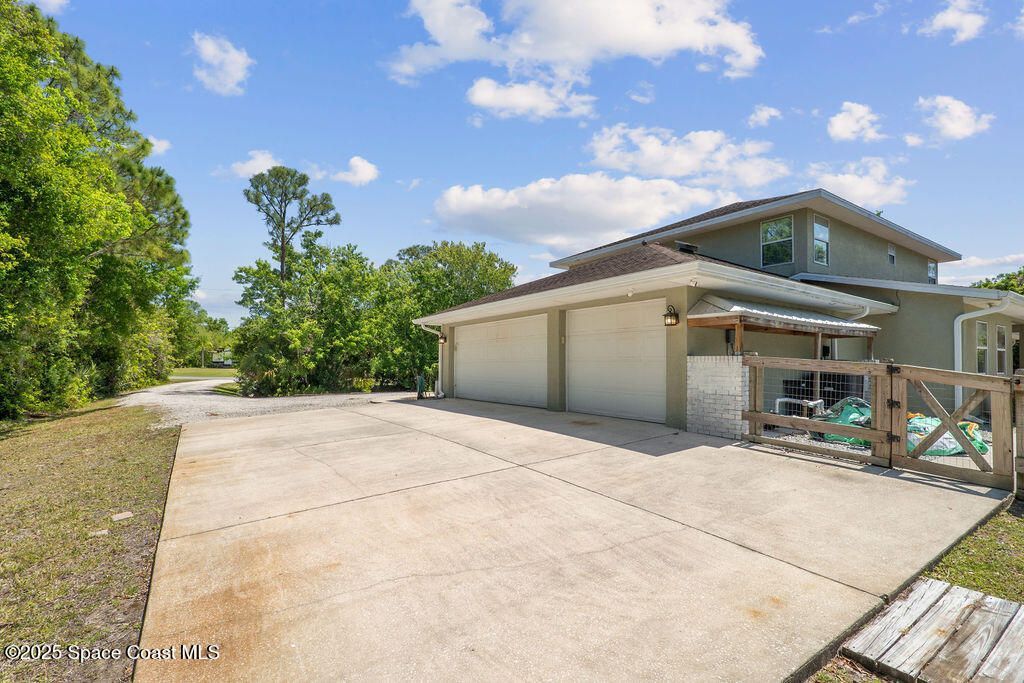 4357 Ligustrum Drive, Melbourne, FL 32934 Photo