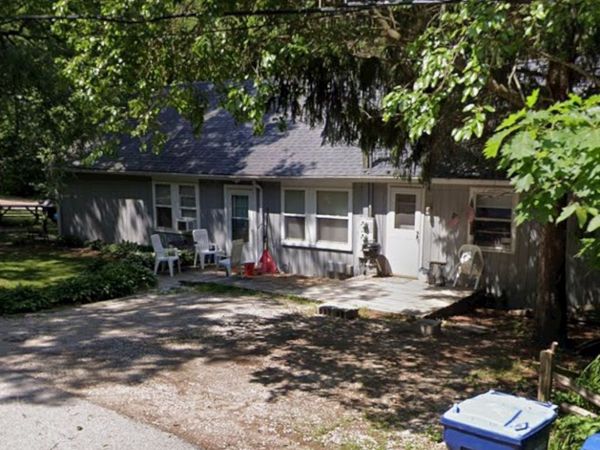 35W710 Woodlawn Avenue , St. Charles, IL 60174