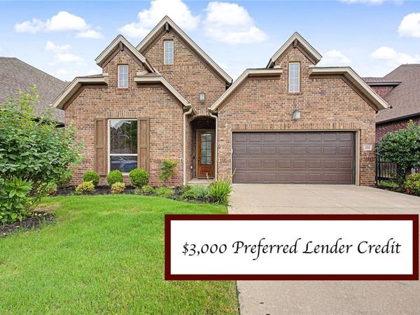 2702 Nottingham Avenue, Bentonville, AR 72713
