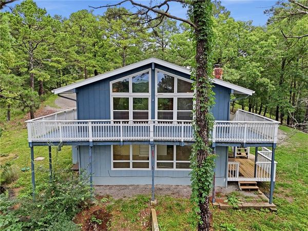 71 Parkway , Eureka Springs, AR 72632
