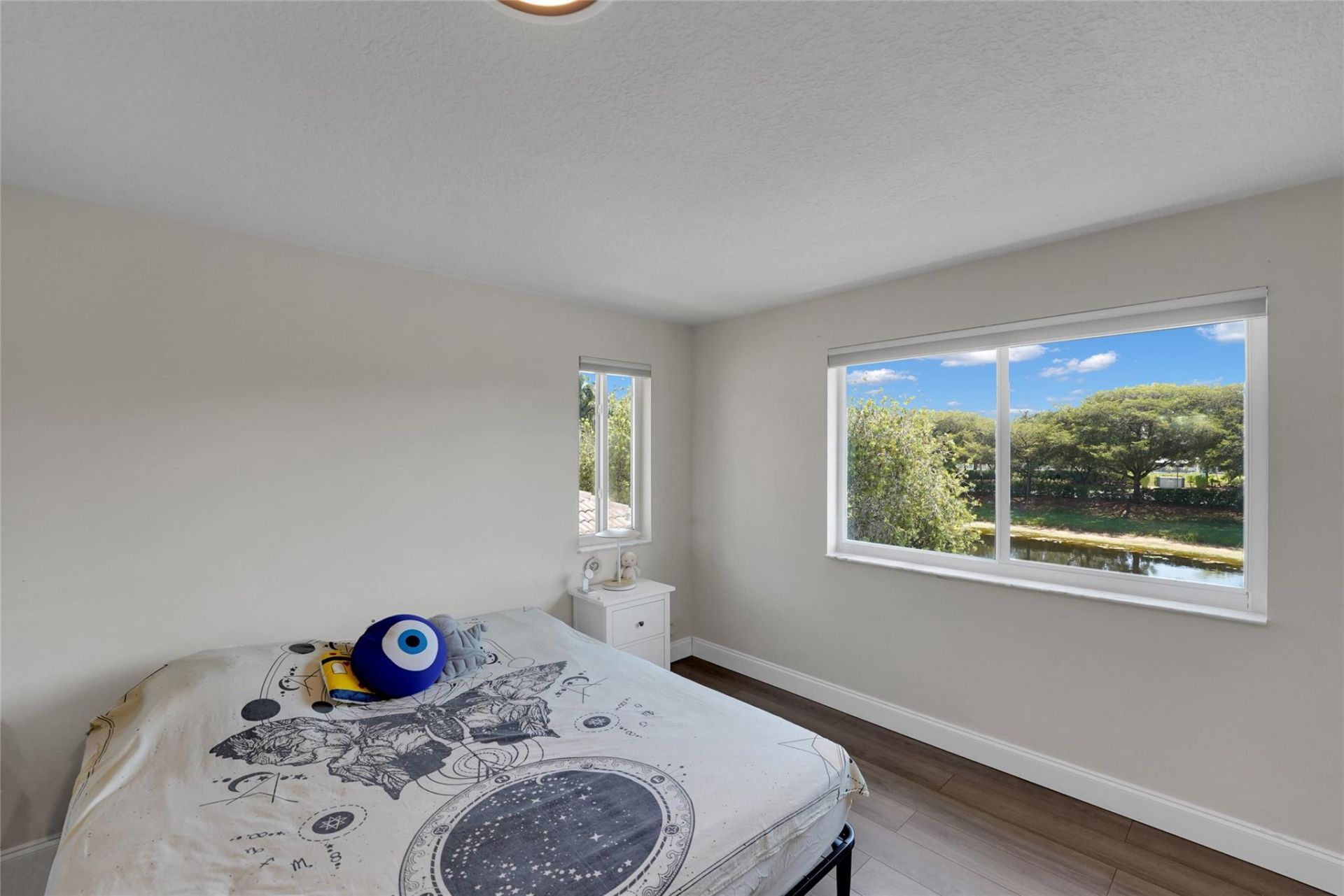 1070 Bluewood Terrace, Weston, FL 33327 Photo