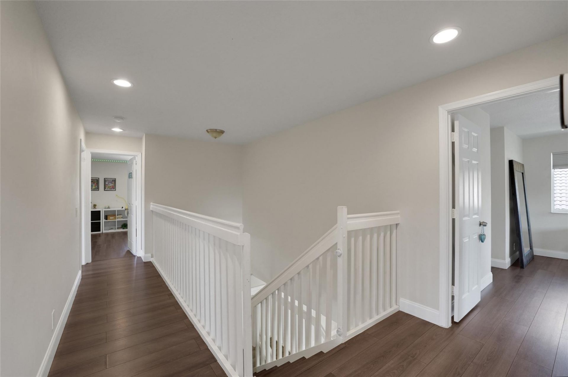 1070 Bluewood Terrace, Weston, FL 33327 Photo
