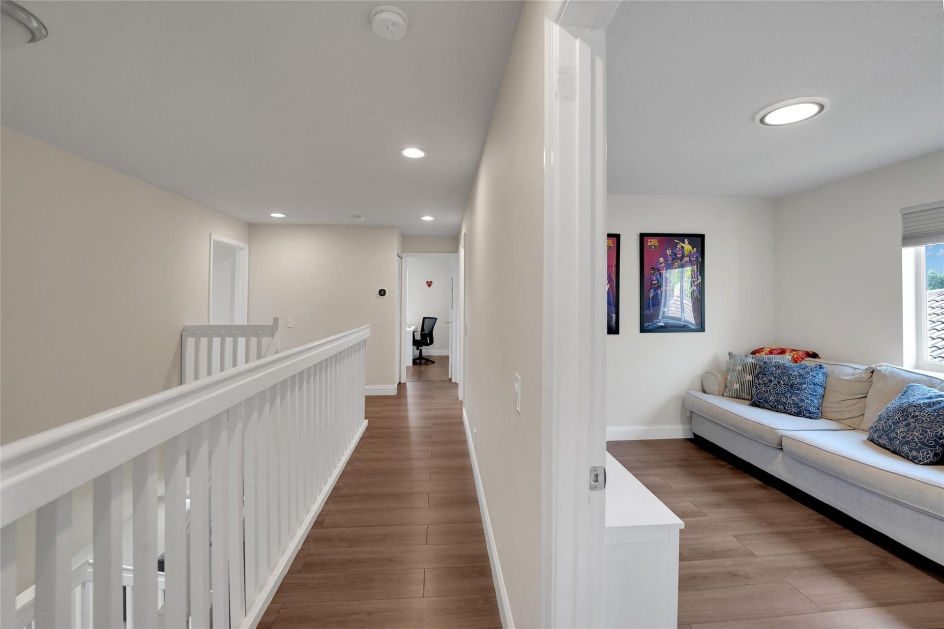 1070 Bluewood Terrace, Weston, FL 33327 Photo