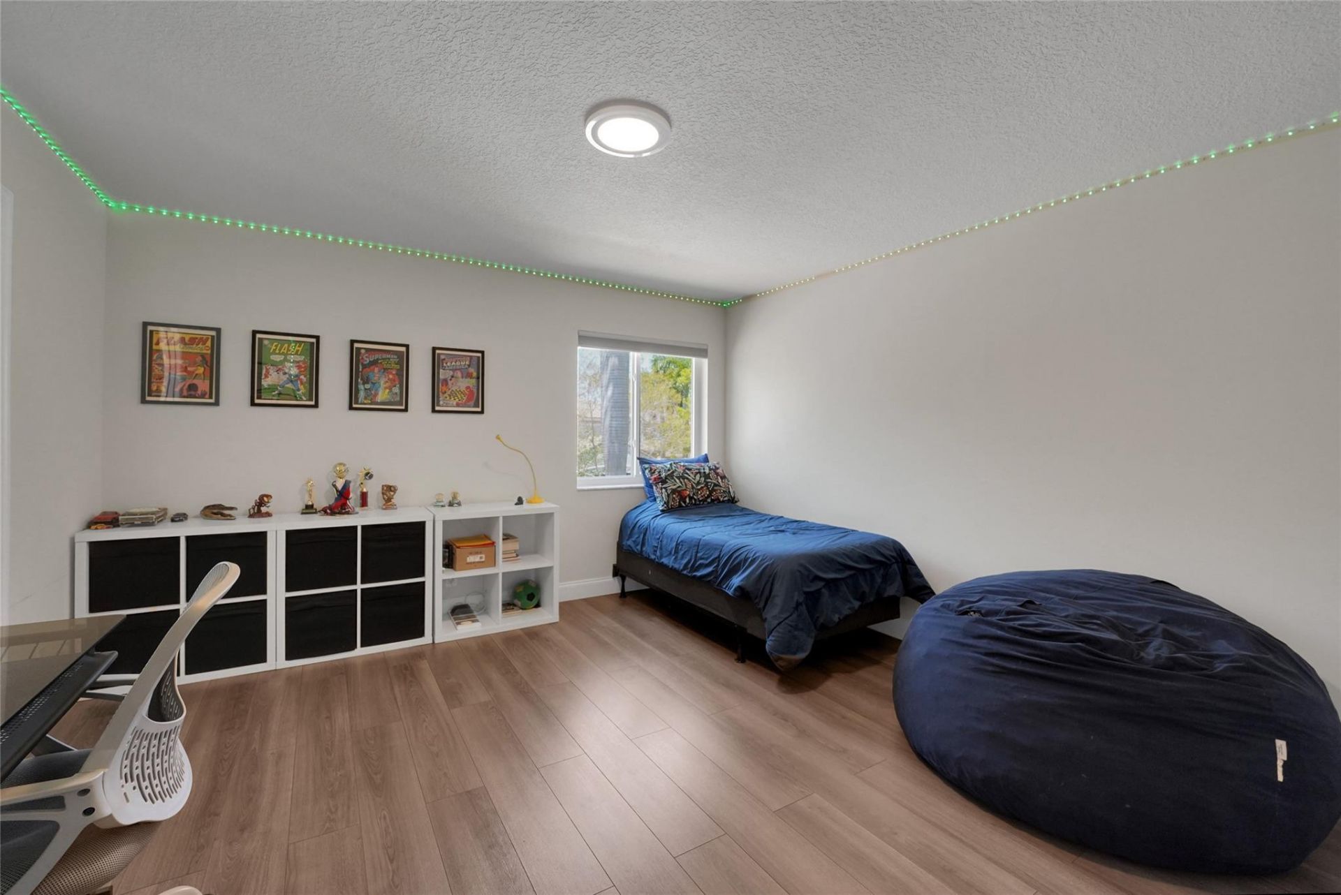 1070 Bluewood Terrace, Weston, FL 33327 Photo