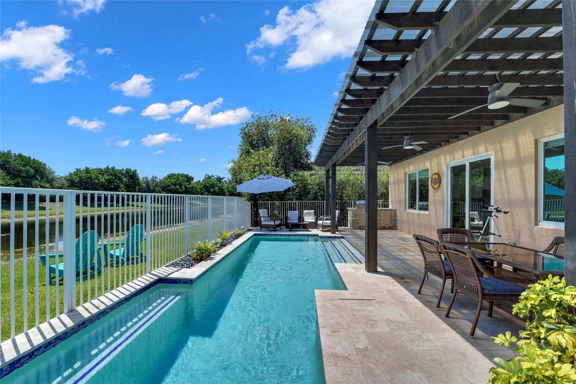 1070 Bluewood Terrace, Weston, FL 33327 Photo