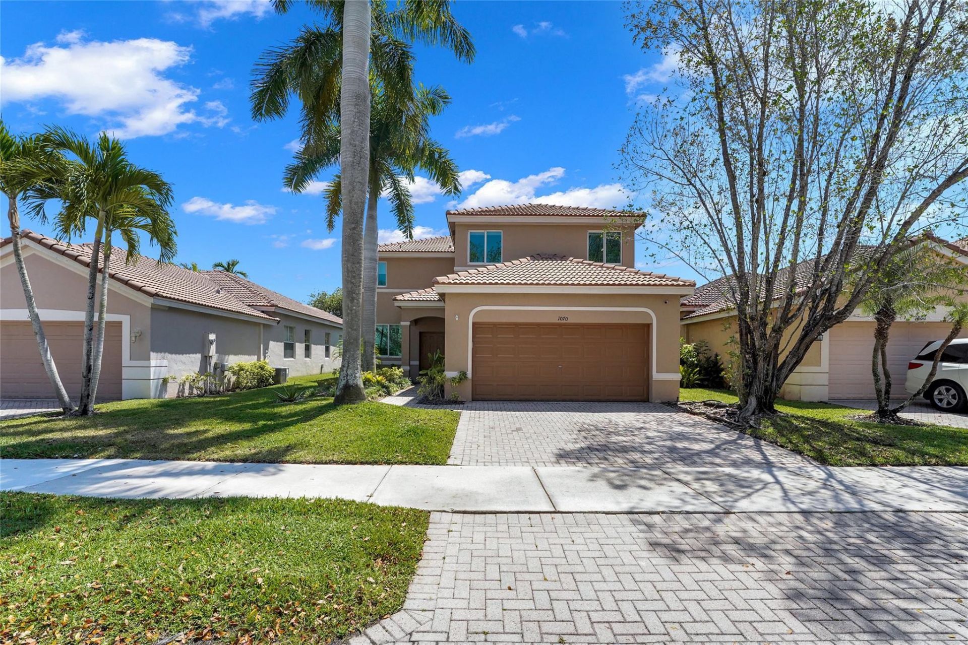 1070 Bluewood Terrace, Weston, FL 33327 Photo