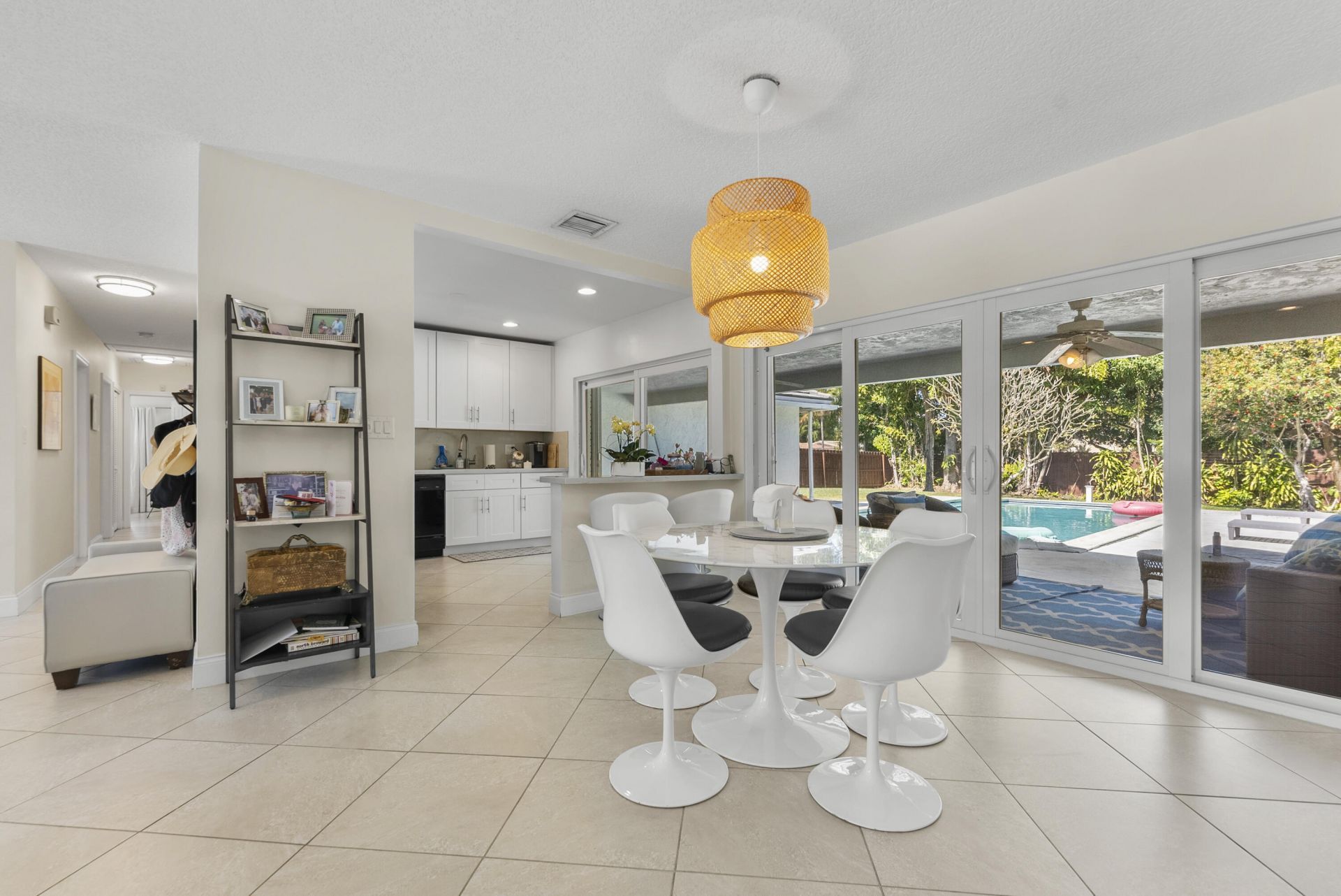 401 NE 10th Terrace, Boca Raton, FL 33432 Photo