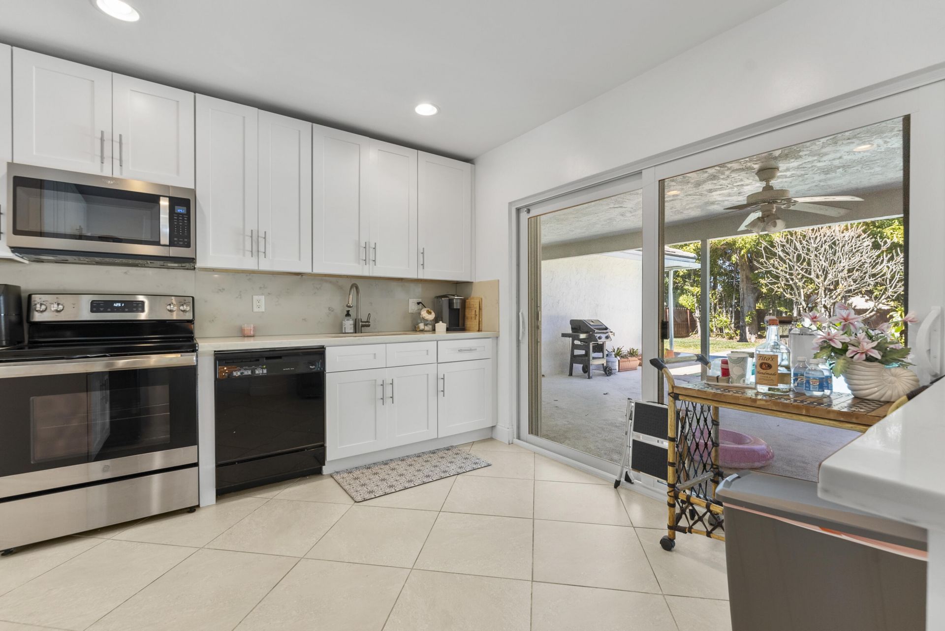401 NE 10th Terrace, Boca Raton, FL 33432 Photo