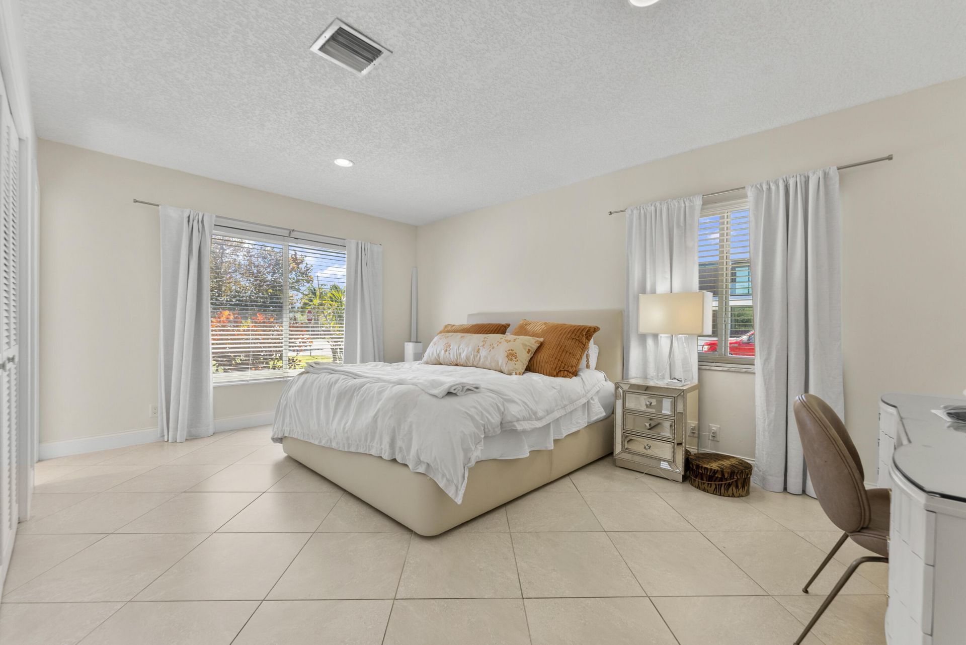 401 NE 10th Terrace, Boca Raton, FL 33432 Photo