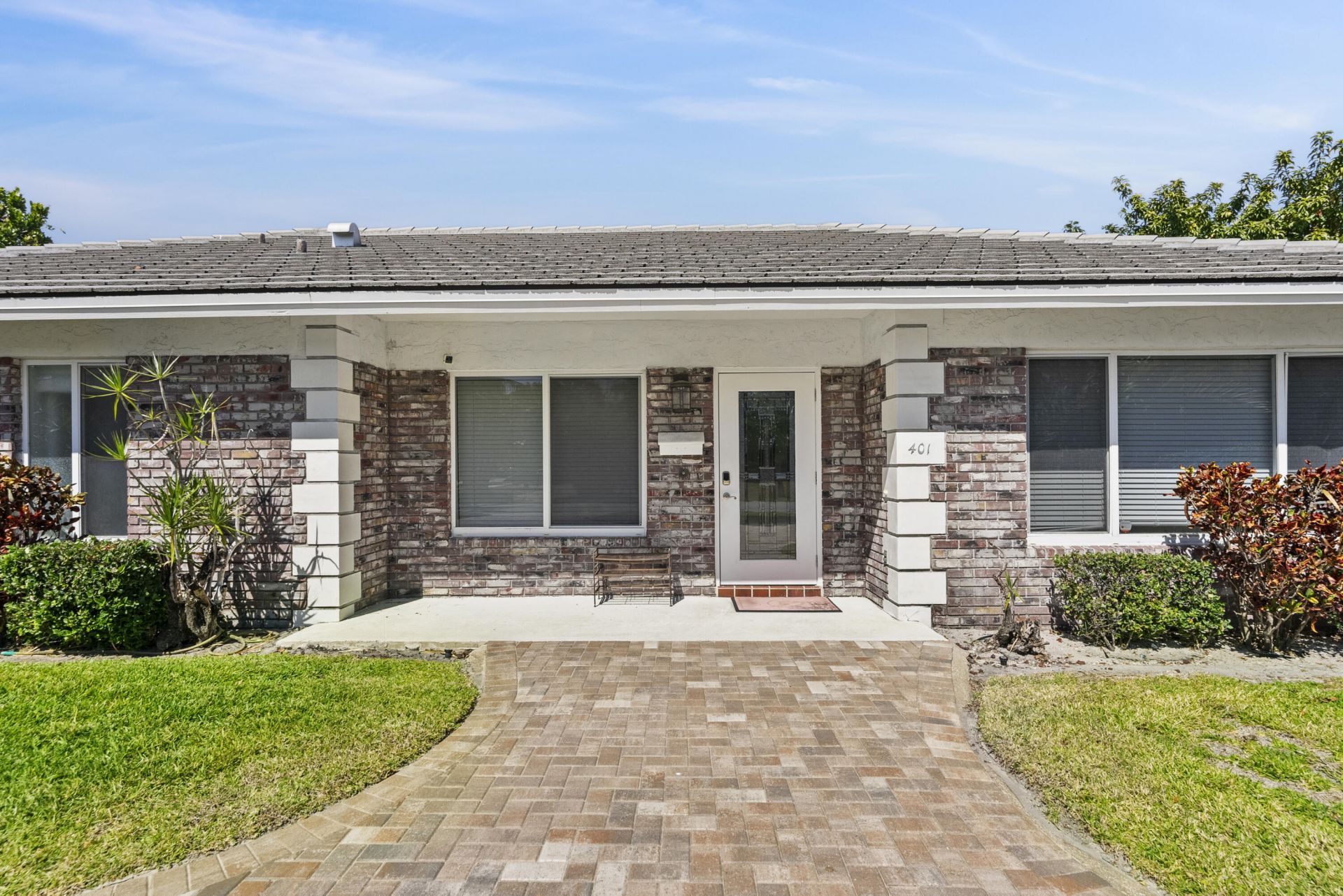 401 NE 10th Terrace, Boca Raton, FL 33432 Photo