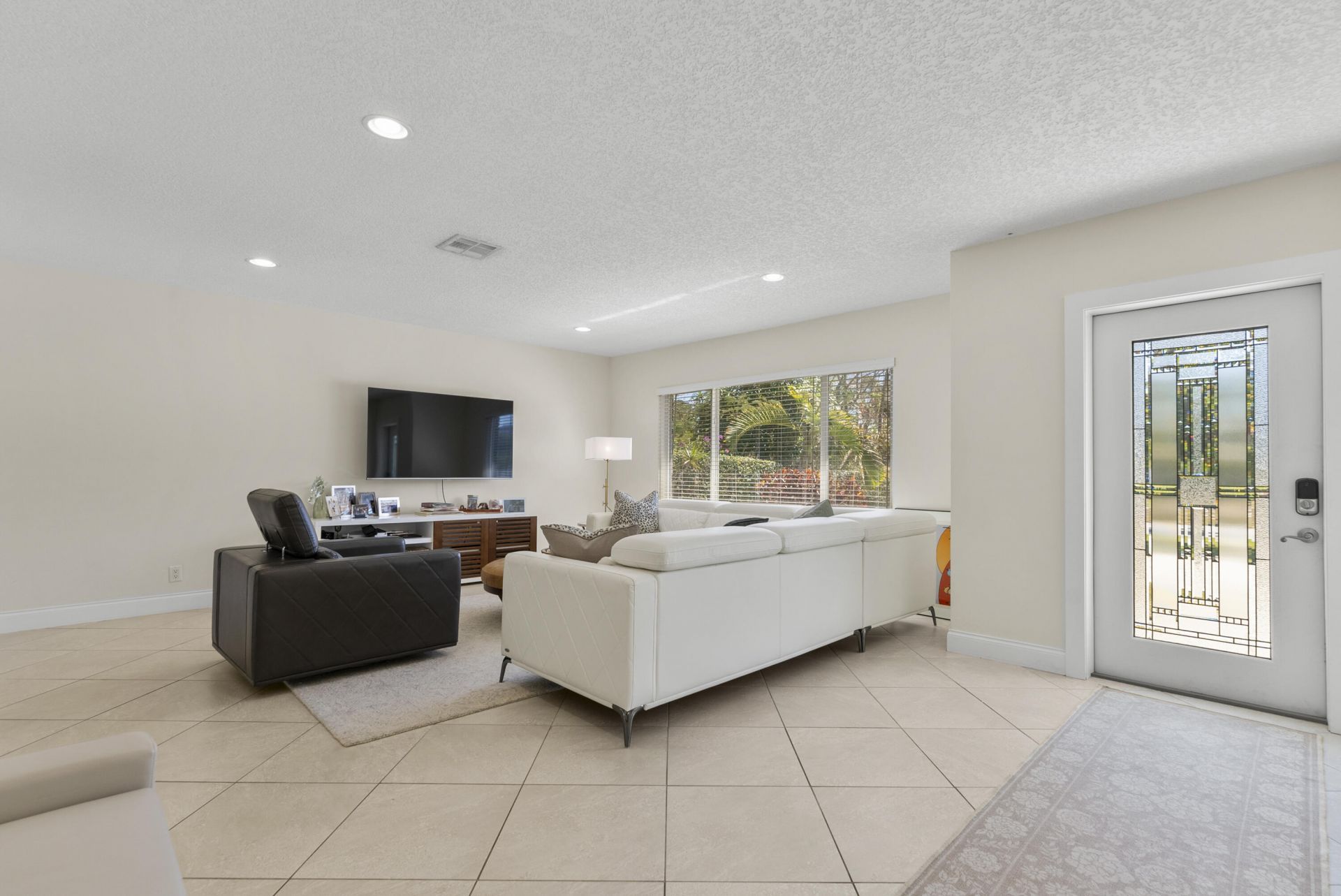 401 NE 10th Terrace, Boca Raton, FL 33432 Photo