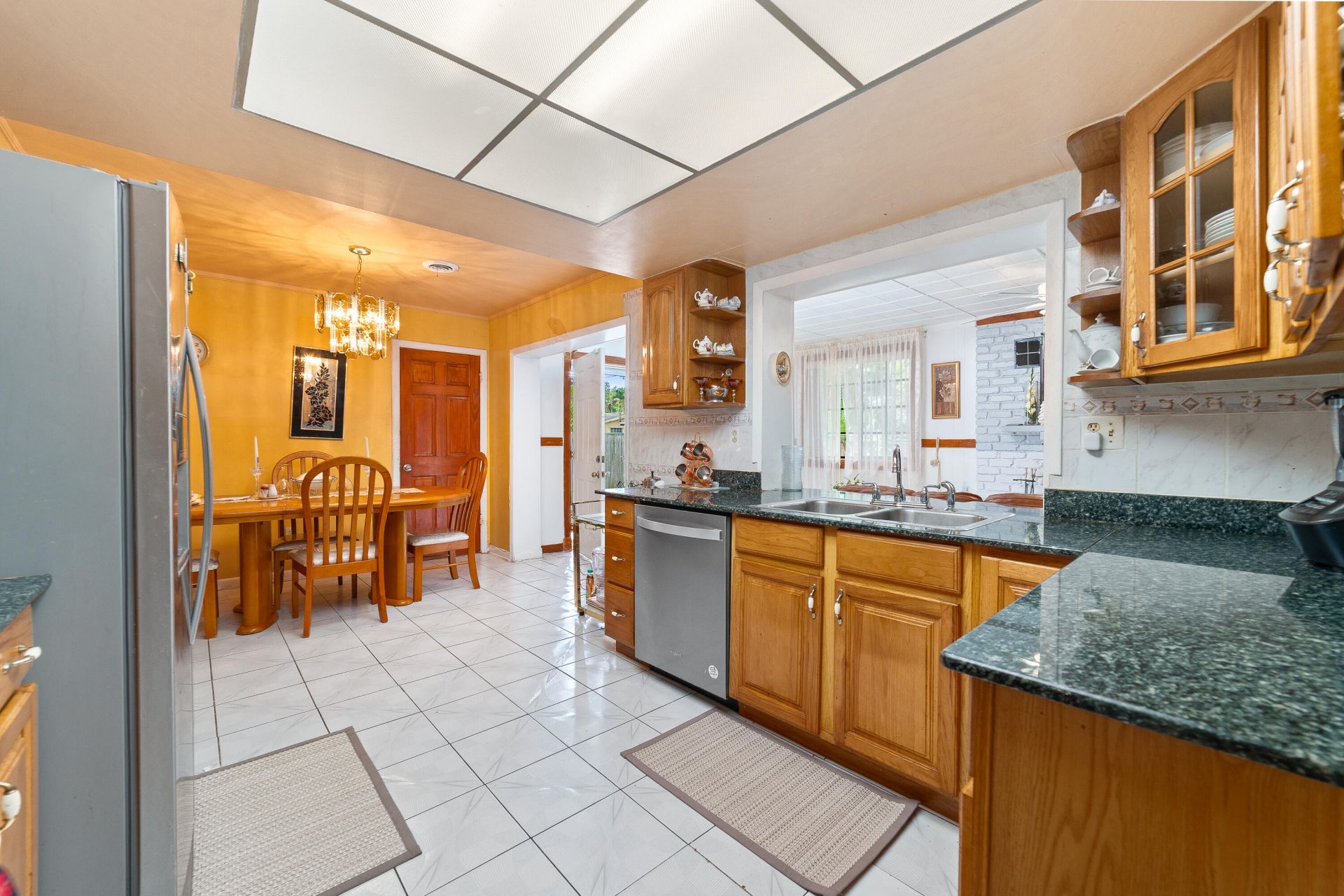 4460 NW 3rd Place, Plantation, FL 33317 Photo