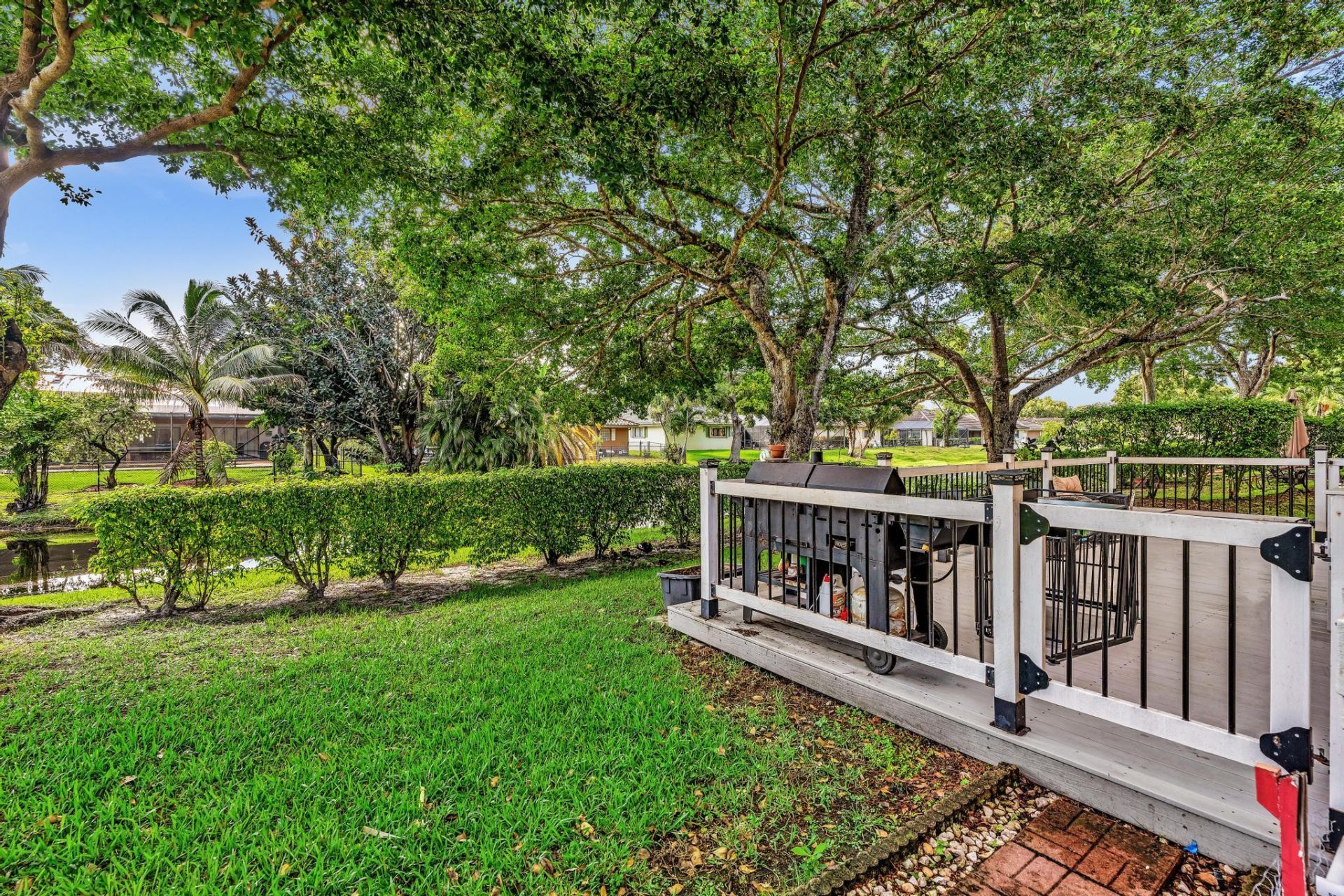 11251 Lakeview Drive, Unit 21-f, Coral Springs, FL 33071 Photo