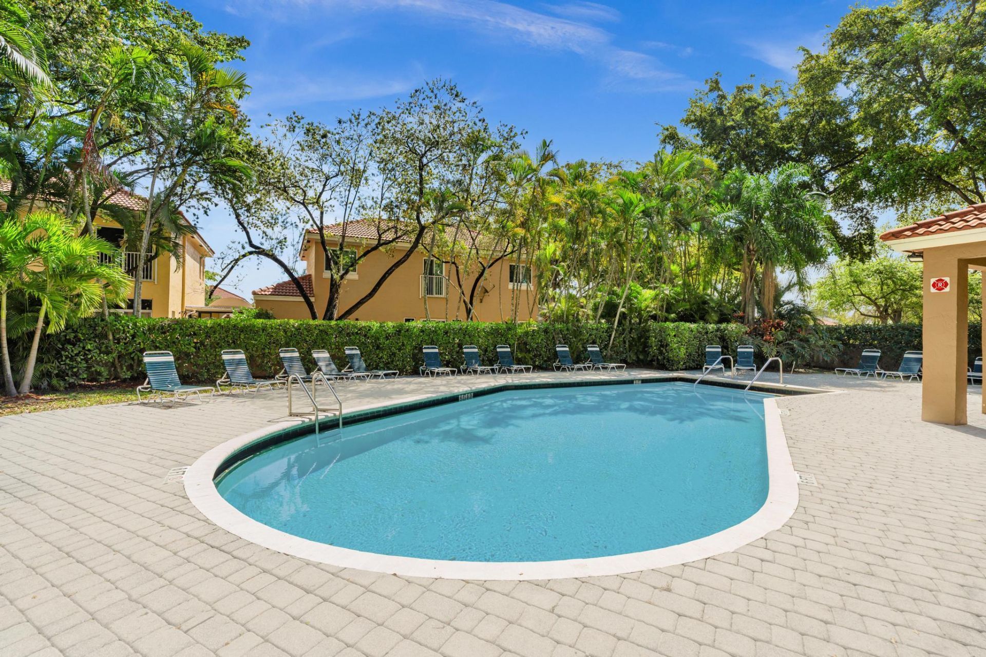 11251 Lakeview Drive, Unit 21-f, Coral Springs, FL 33071 Photo