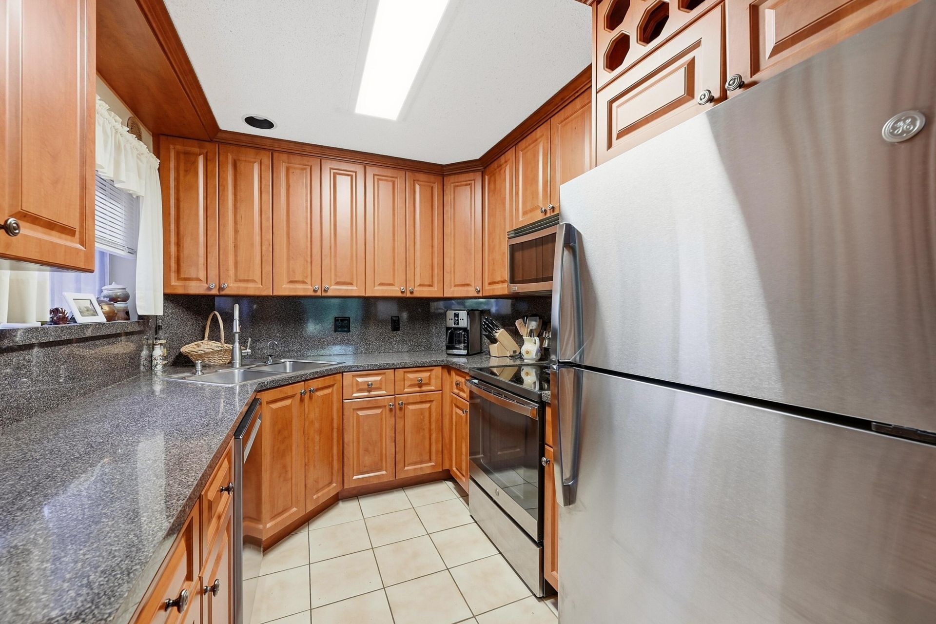 2118 Discovery Circle W, Deerfield Beach, FL 33442 Photo