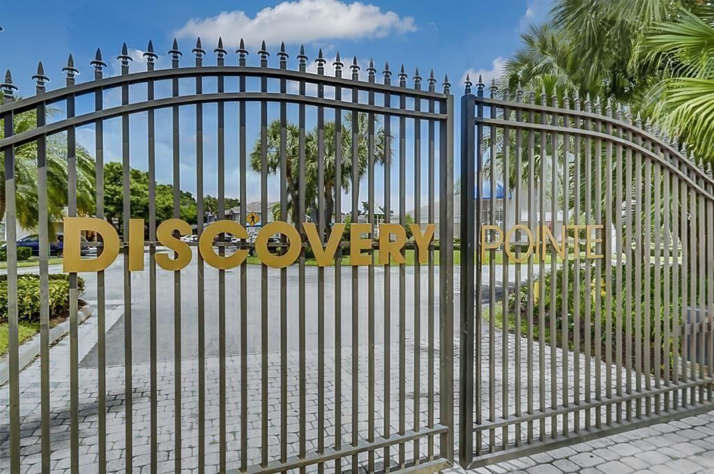2118 Discovery Circle W, Deerfield Beach, FL 33442 Photo