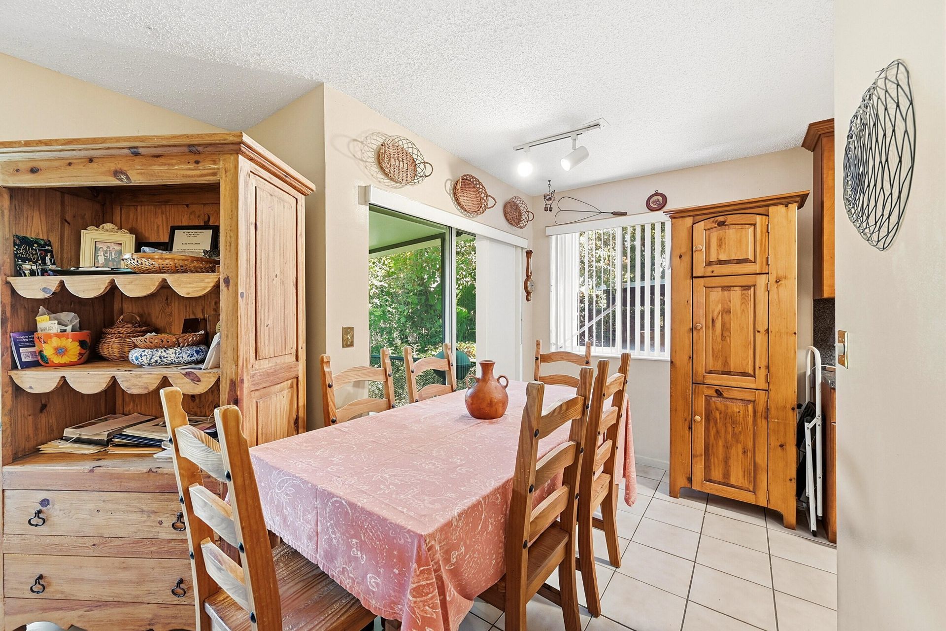 2118 Discovery Circle W, Deerfield Beach, FL 33442 Photo