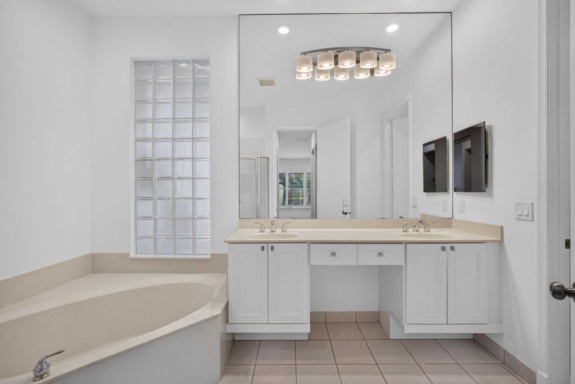 235 Via Condado Way, Palm Beach Gardens, FL 33418 Photo