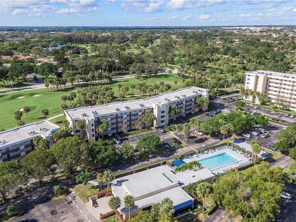 2460 Deer Creek Country Club Boulevard, Unit 206-a, Deerfield Beach, FL 33442