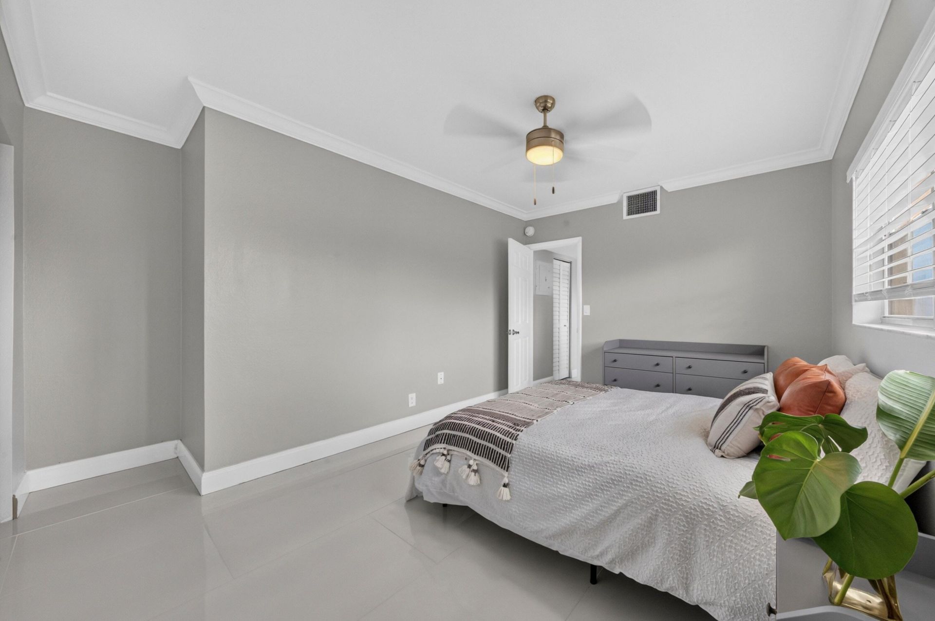 744 NE 14th Avenue, Unit 21, Fort Lauderdale, FL 33304 Photo