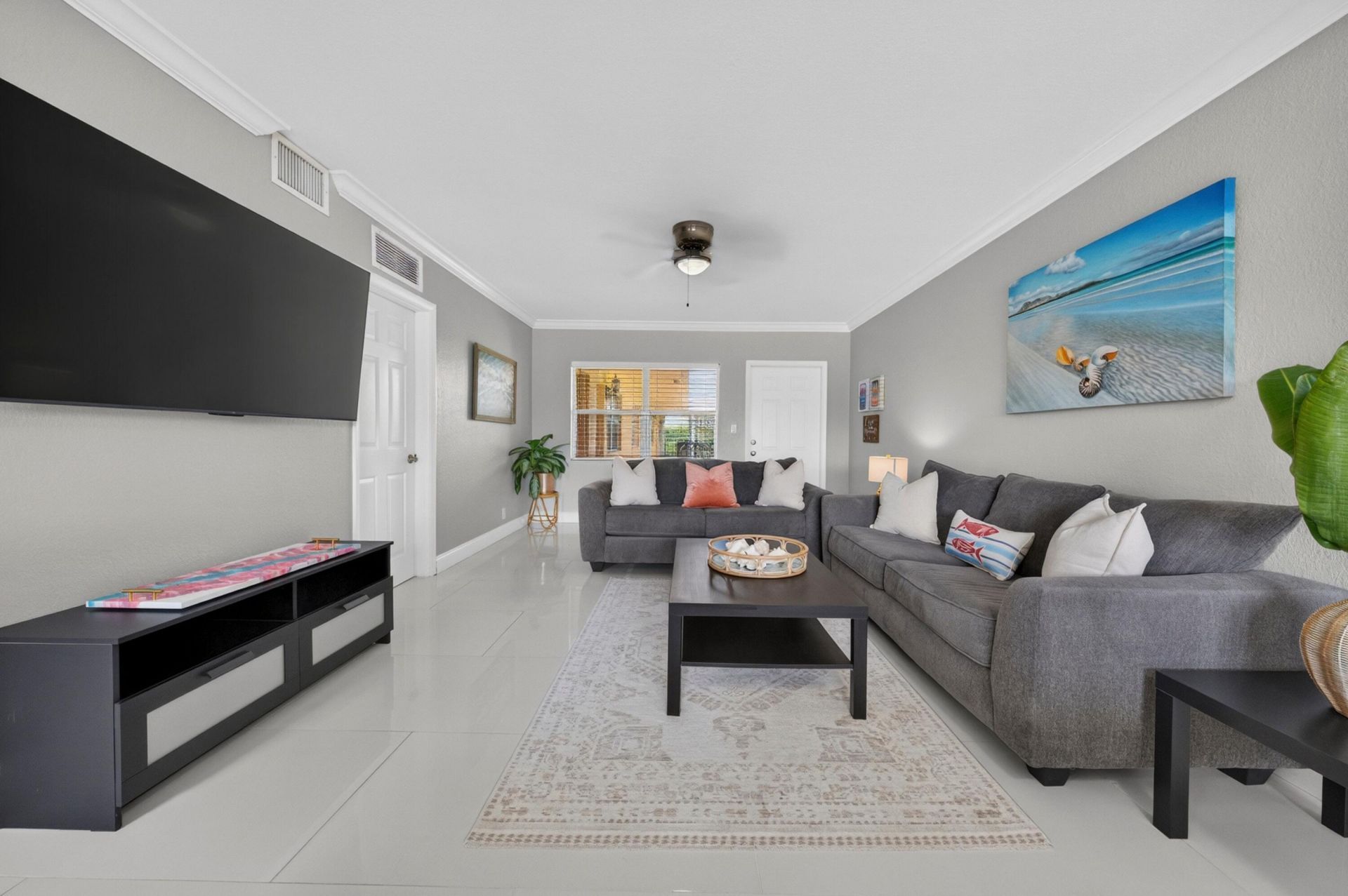 744 NE 14th Avenue, Unit 21, Fort Lauderdale, FL 33304 Photo