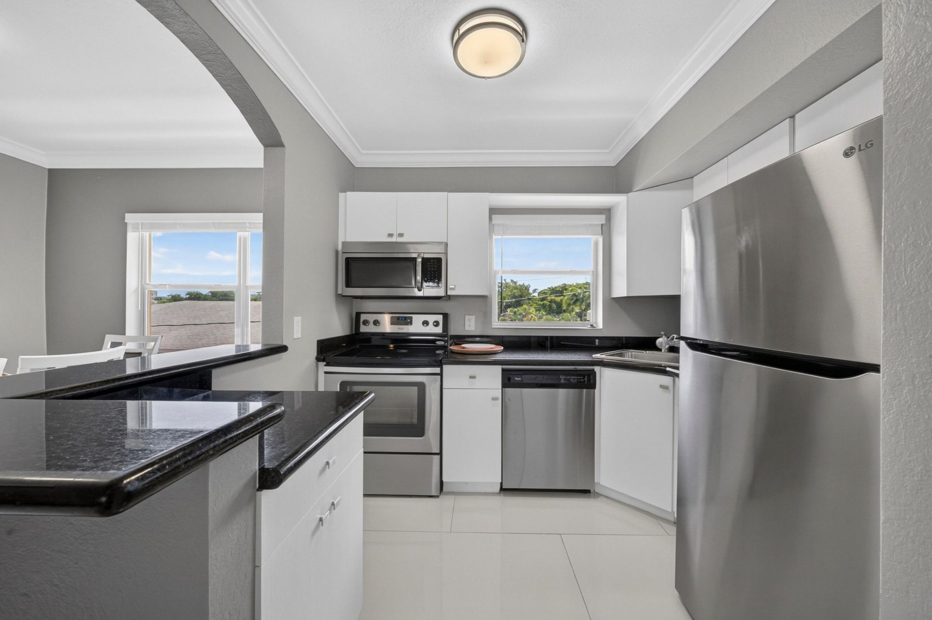 744 NE 14th Avenue, Unit 21, Fort Lauderdale, FL 33304 Photo
