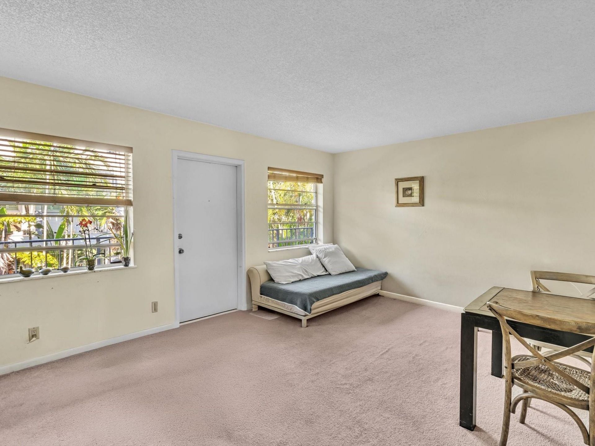 215 NE 16th Avenue, Unit 203, Fort Lauderdale, FL 33301 Photo