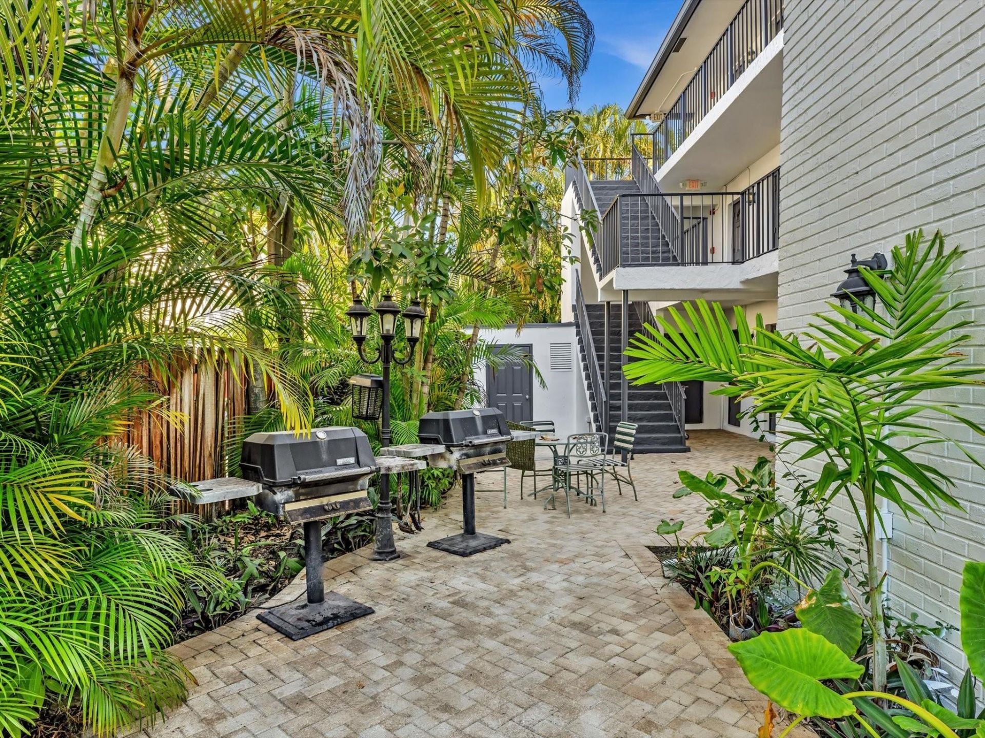 215 NE 16th Avenue, Unit 203, Fort Lauderdale, FL 33301 Photo