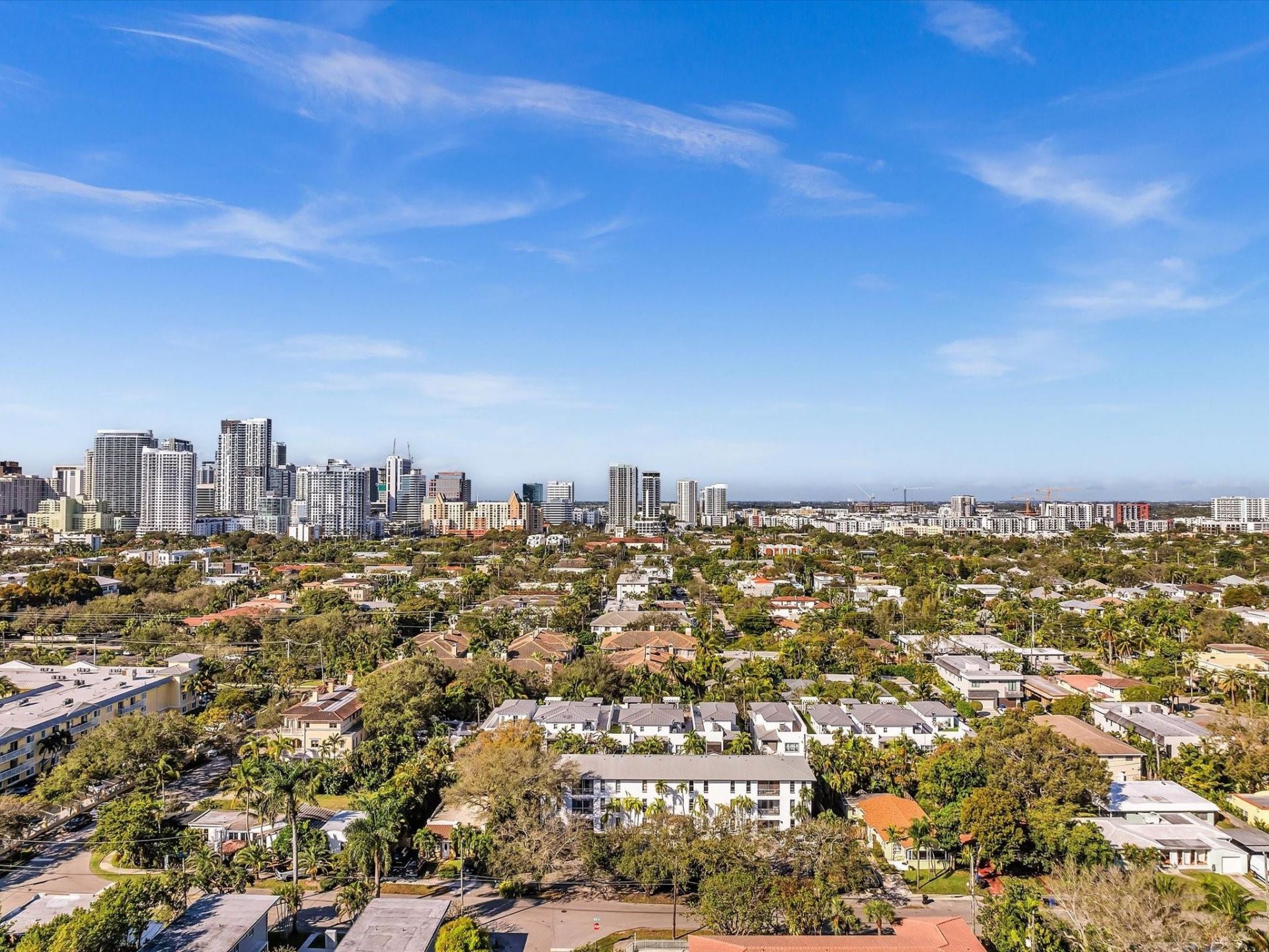 215 NE 16th Avenue, Unit 203, Fort Lauderdale, FL 33301 Photo