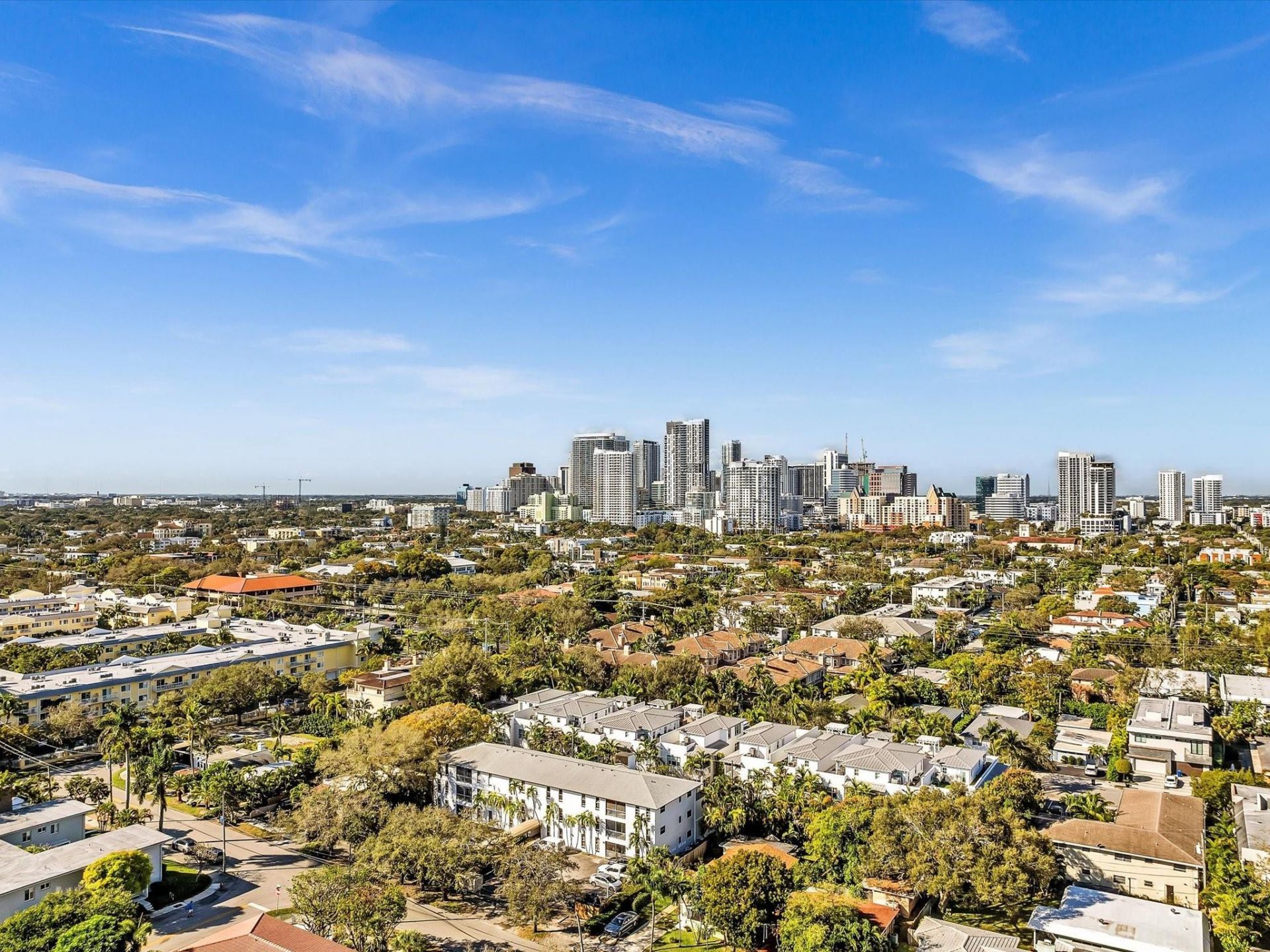 215 NE 16th Avenue, Unit 203, Fort Lauderdale, FL 33301 Photo