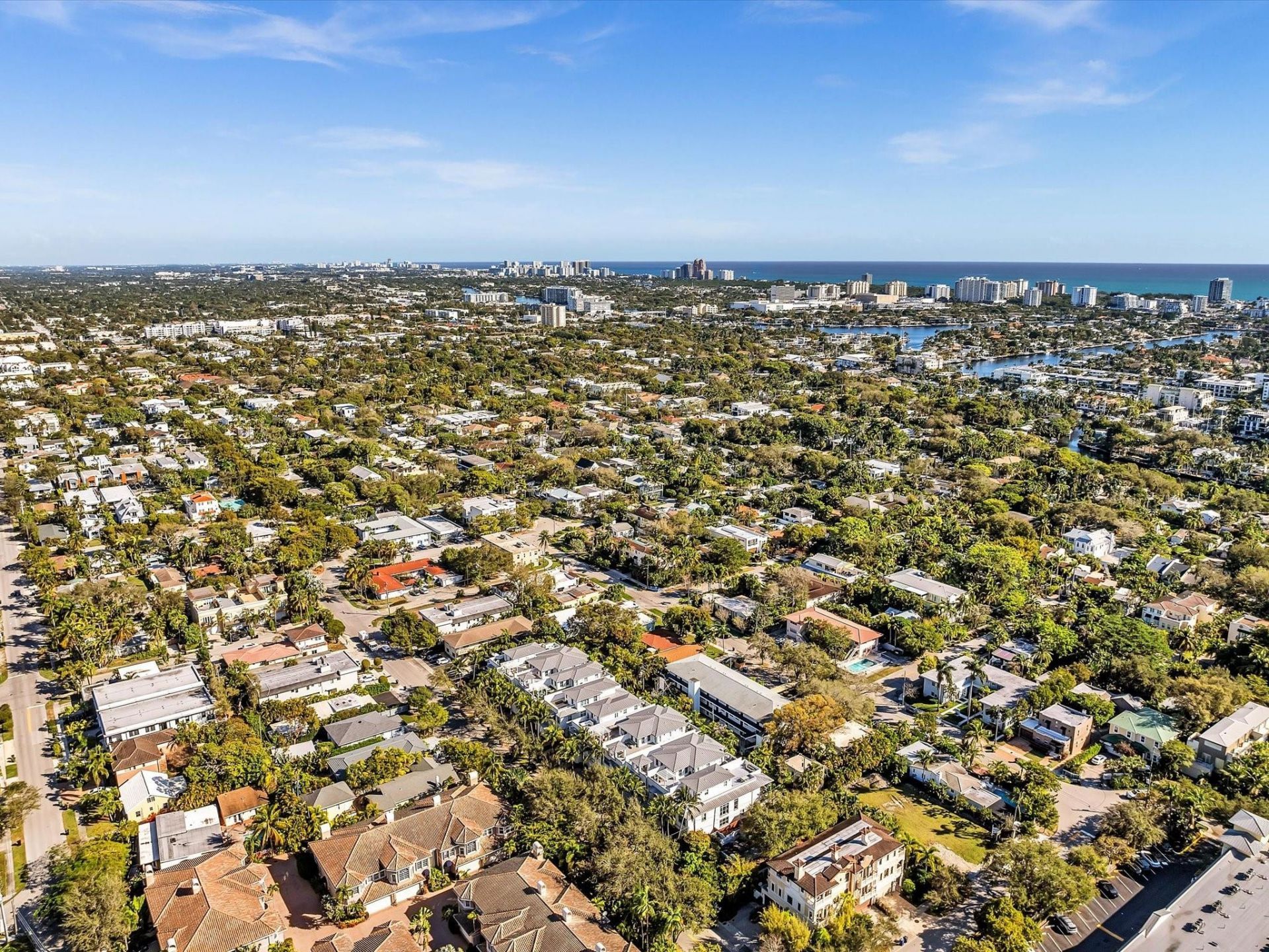 215 NE 16th Avenue, Unit 203, Fort Lauderdale, FL 33301 Photo