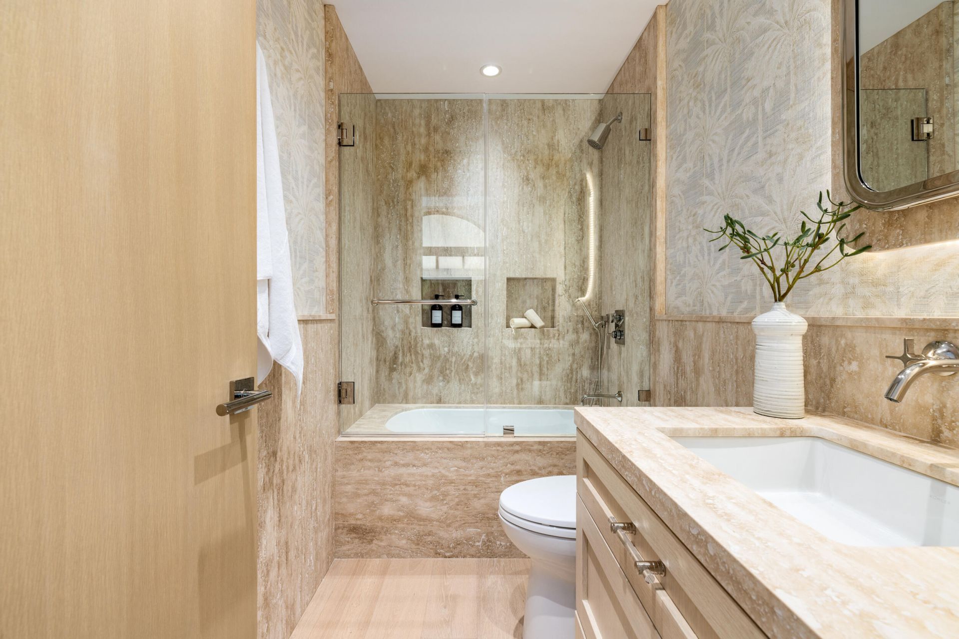 260 Everglade Avenue, Palm Beach, FL 33480 Photo