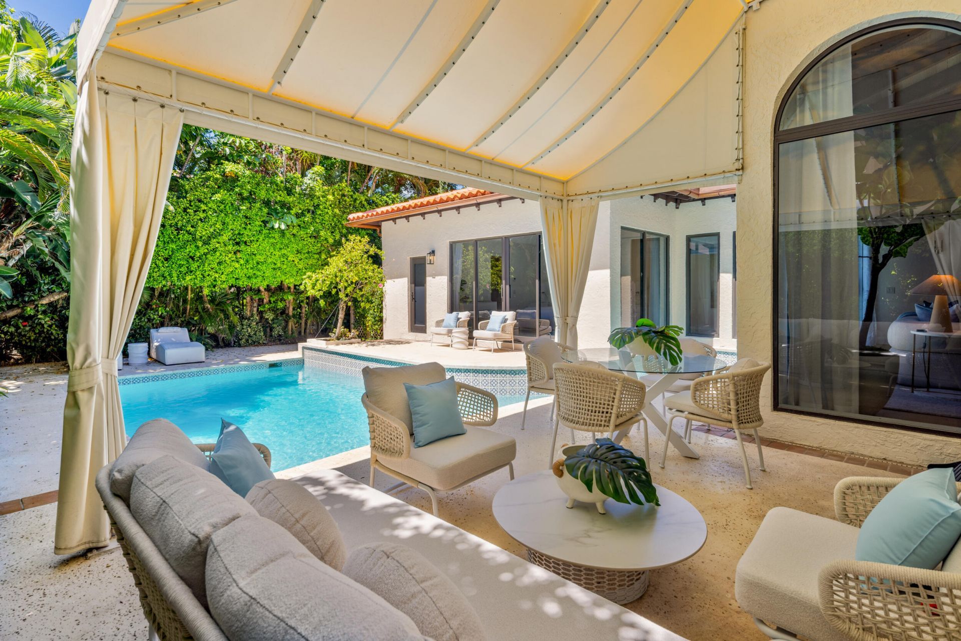 260 Everglade Avenue, Palm Beach, FL 33480 Photo