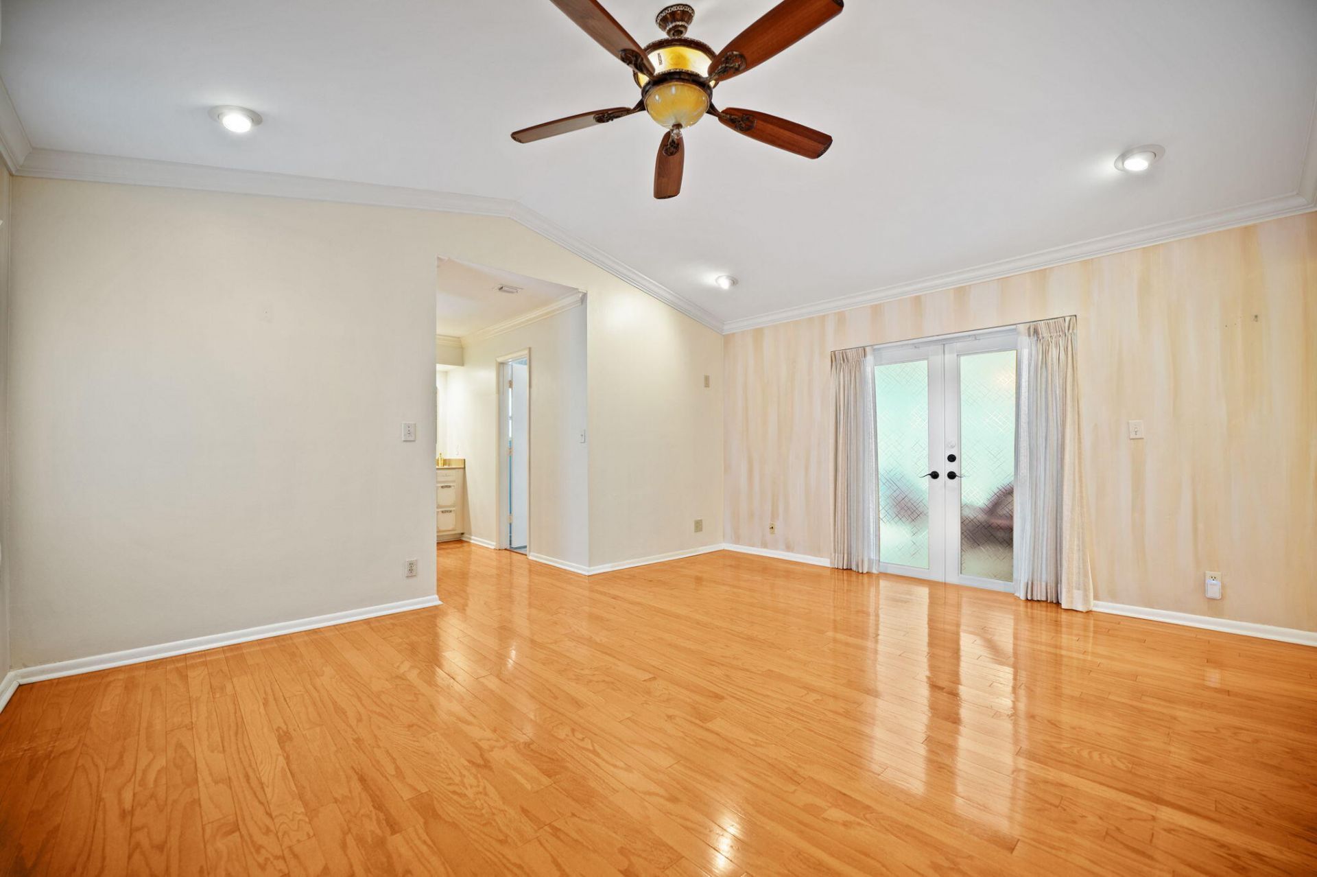 10801 NW 7th Street, Coral Springs, FL 33071 Photo