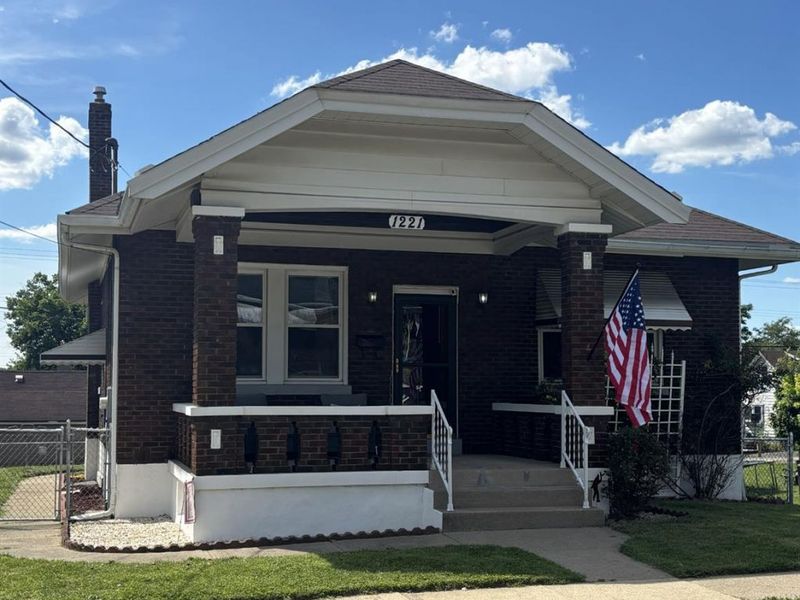 1221 3rd Street, Reading, OH 45215 Photo 2