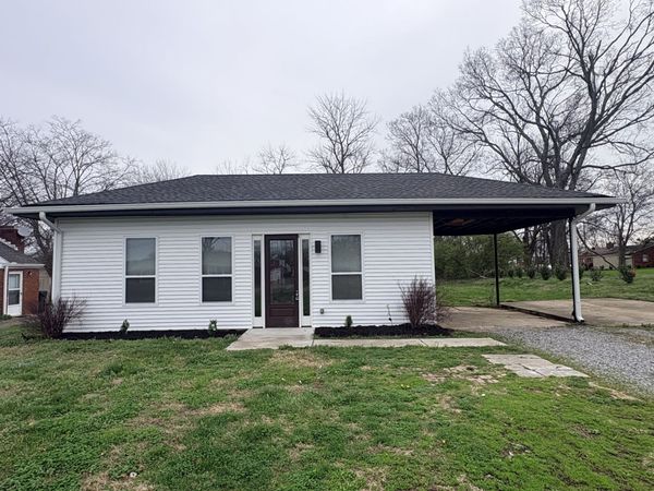 311 Malone Dr , Gallatin, TN 37066
