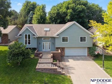 15523 Hamilton Street, Omaha, NE 68154