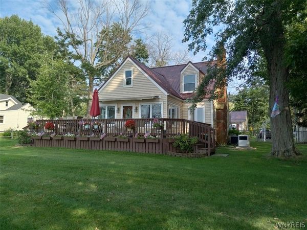 9802 Shorecliff Road , Angola, NY 14006