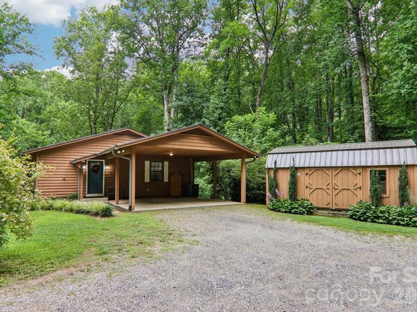 125 Nugget Lane, Sylva, NC 28779
