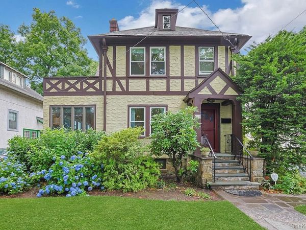 541 Second Avenue, Pelham, NY 10803