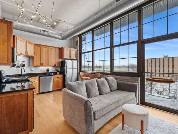 1901 E Hennepin Avenue , Unit 306, Minneapolis, MN 55413