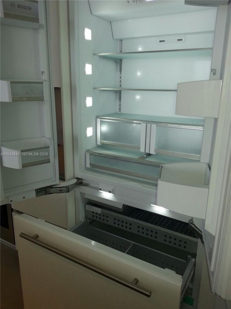 68 SE 6 St, Unit 1908, Miami, FL 33131 Photo