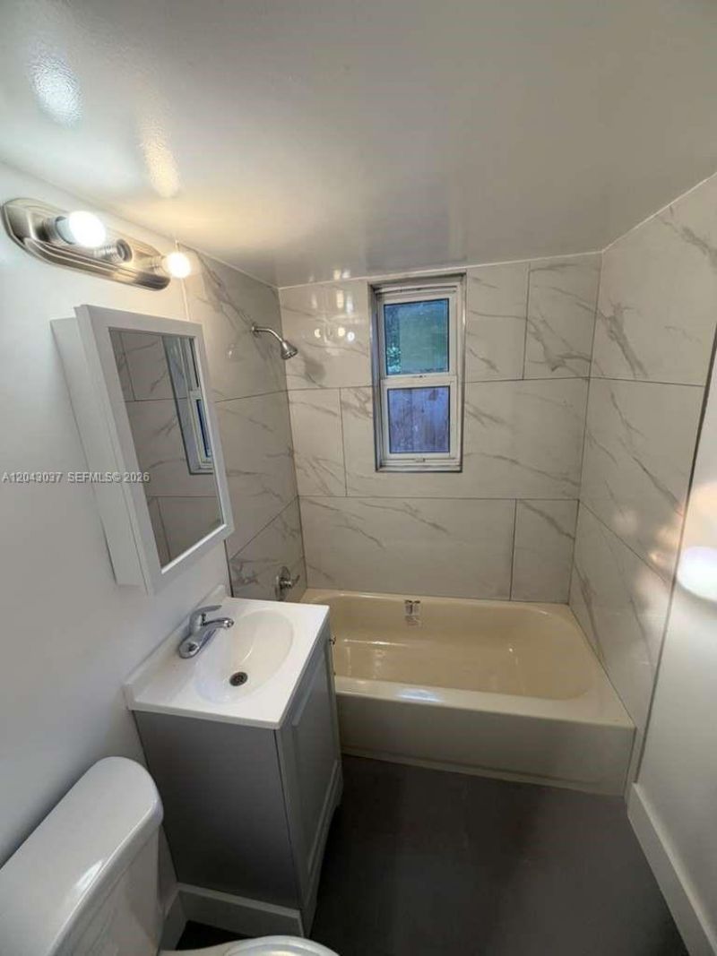 1275 NW 60th St , Unit 2, Miami, FL 33142 Photo