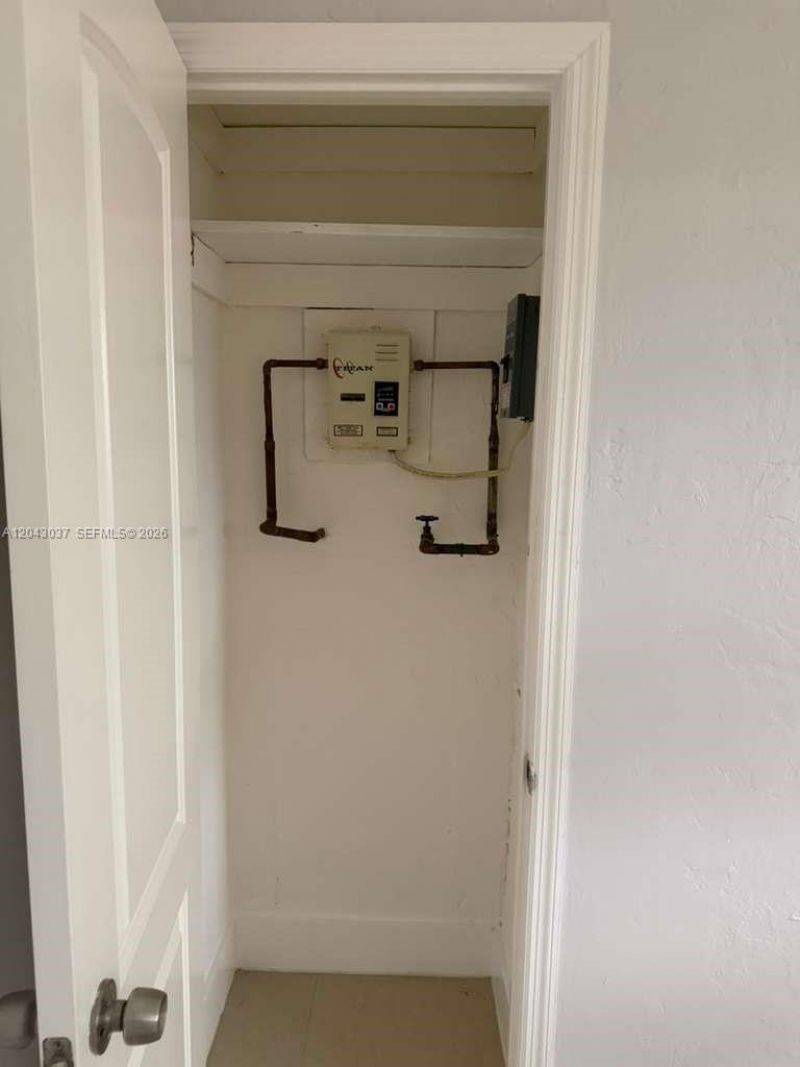 1275 NW 60th St , Unit 2, Miami, FL 33142 Photo