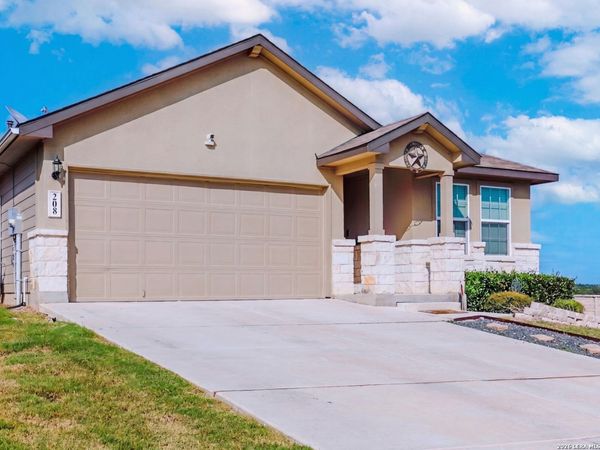 208 Gravel Gray, Cibolo, TX 78108