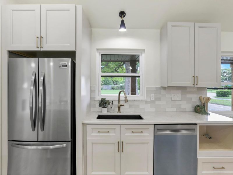 1285 Kingsgate Road, Columbus, OH 43221 Photo 19