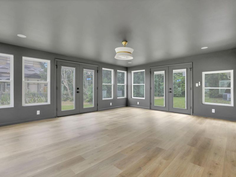 1285 Kingsgate Road, Columbus, OH 43221 Photo 24